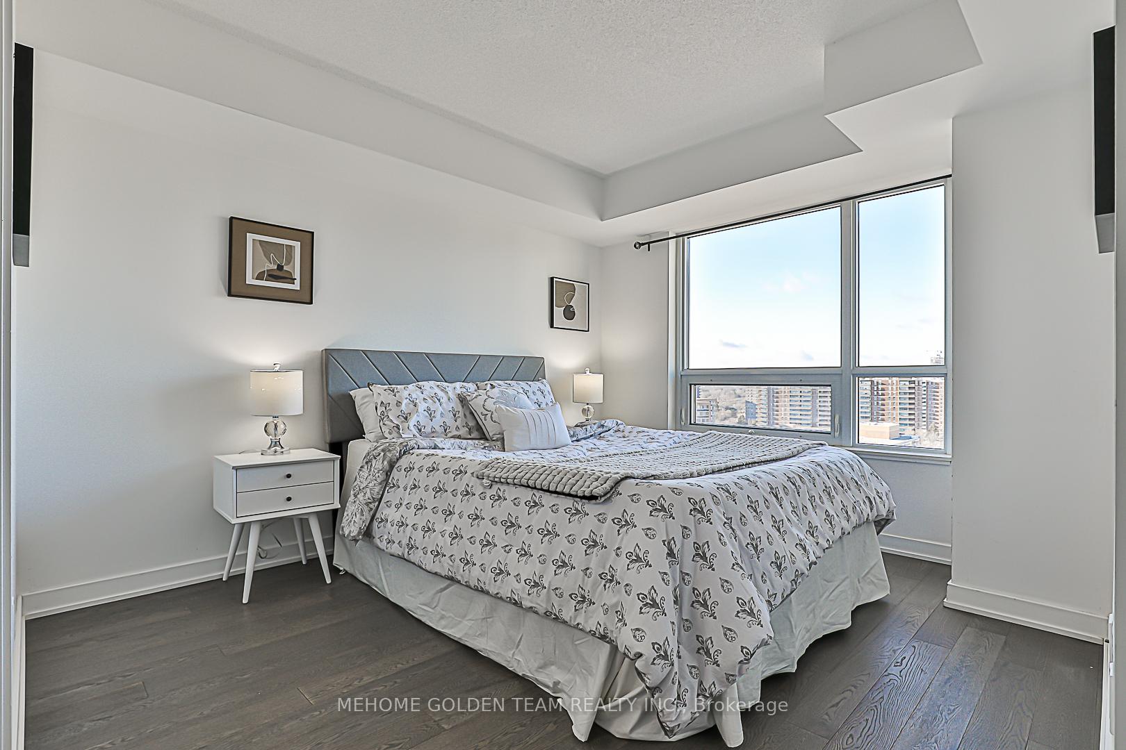3 Bedrooms Condo at 185 Bonis,  Toronto For sale