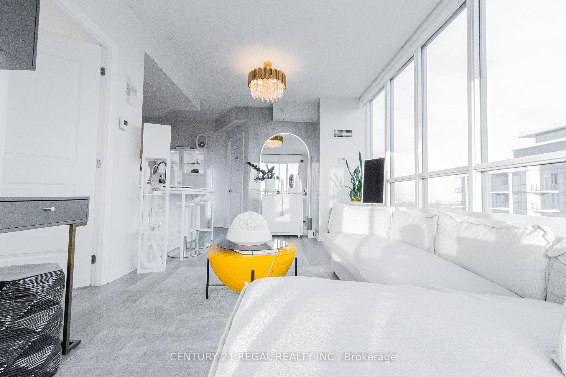 2 Bedrooms Condo at 5025 Four Springs, Mississauga For sale