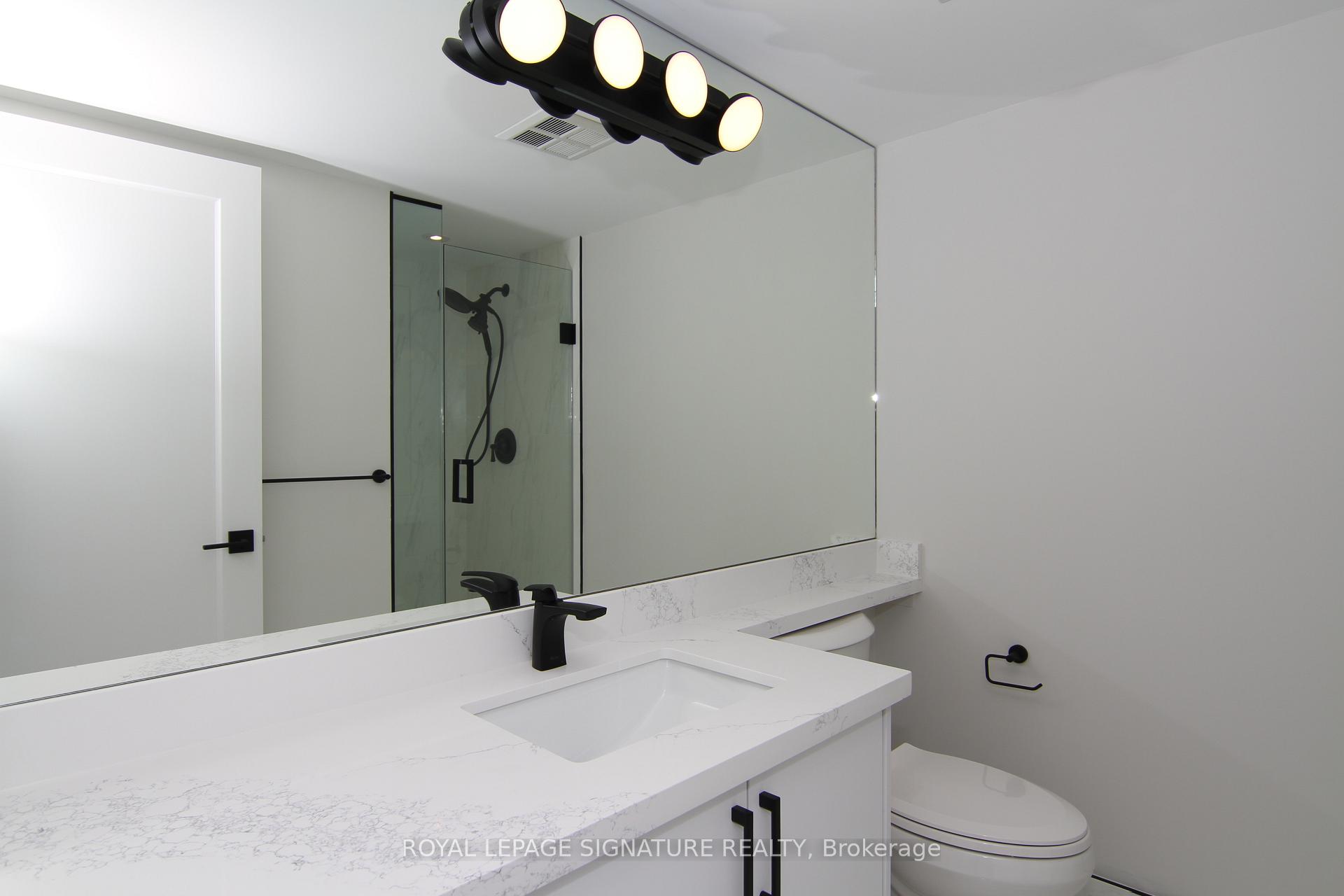 2 Bedrooms Condo at 219 Fort York,  Toronto For sale