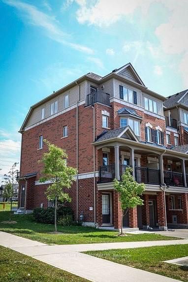 2232 Chevron Prince Path, Oshawa, ON L1L 0H4
