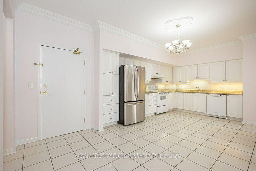 2 Bedrooms Condo at 2500 Rutherford, Vaughan For sale