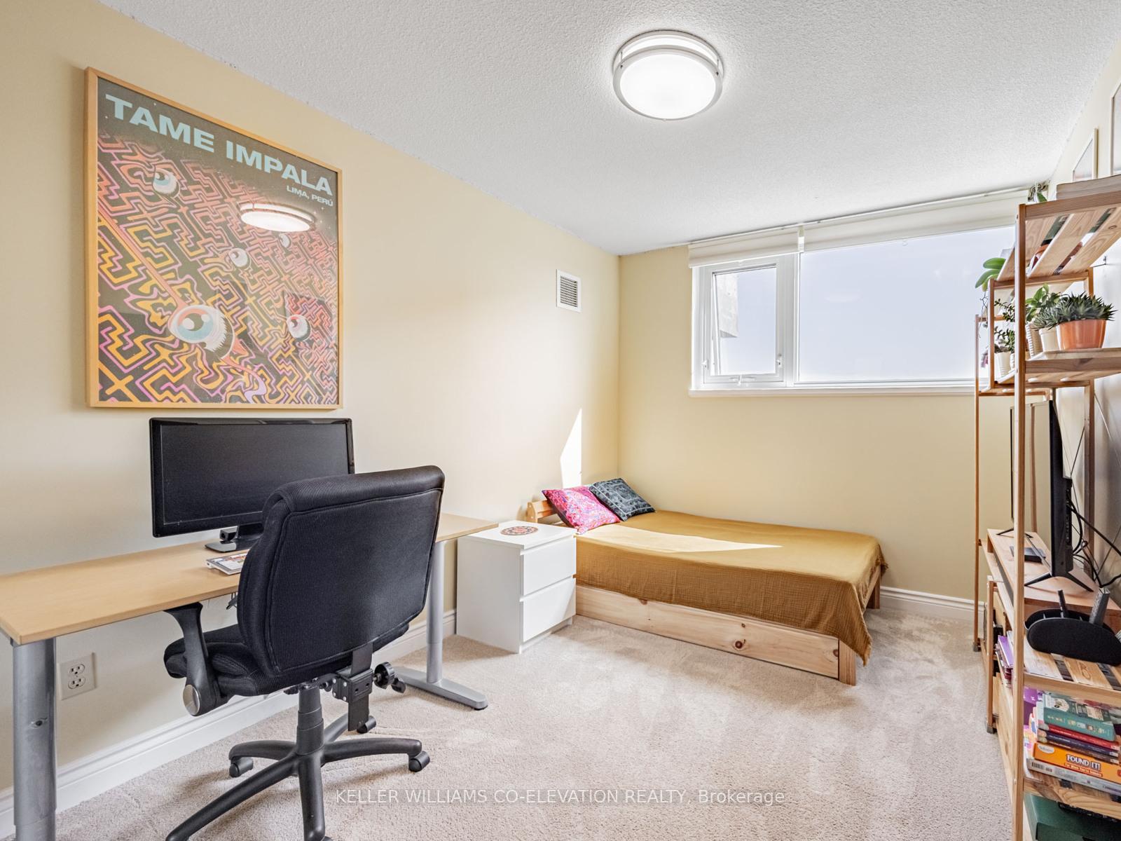 3 Bedrooms Condo at 250 Scarlett, Toronto For sale