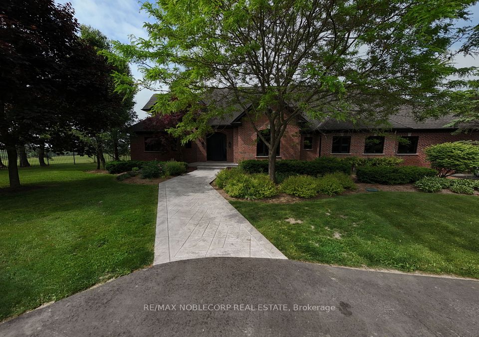 17088 Horseshoe Hill