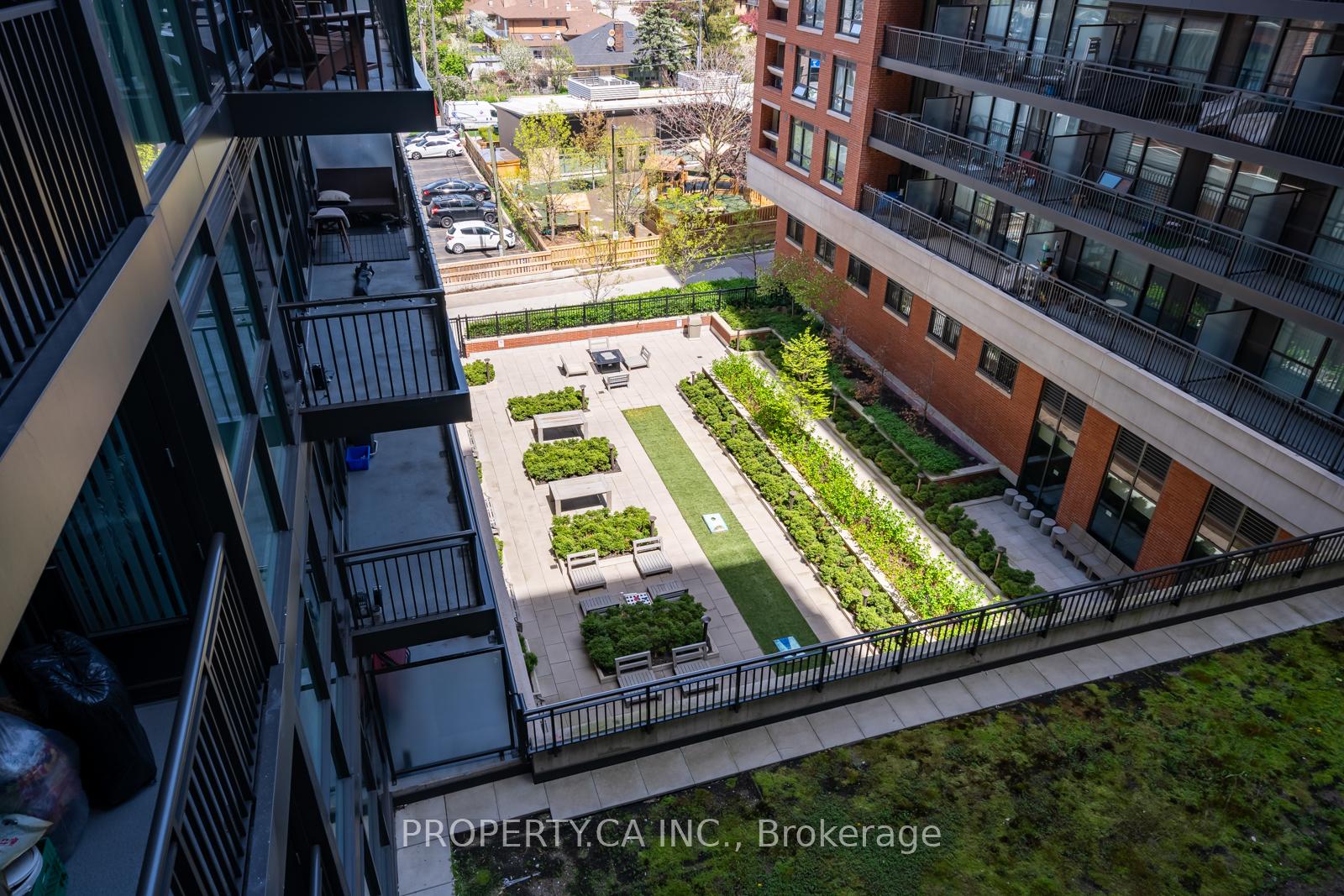 1 Bedroom Condo at 3091 Dufferin,  Toronto For sale