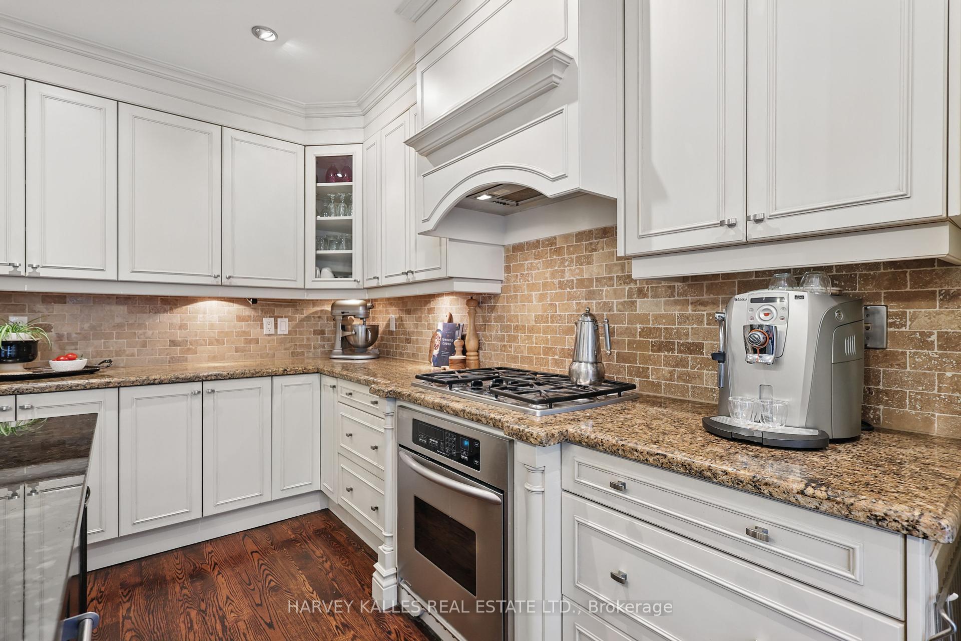 362 Broadway Avenue