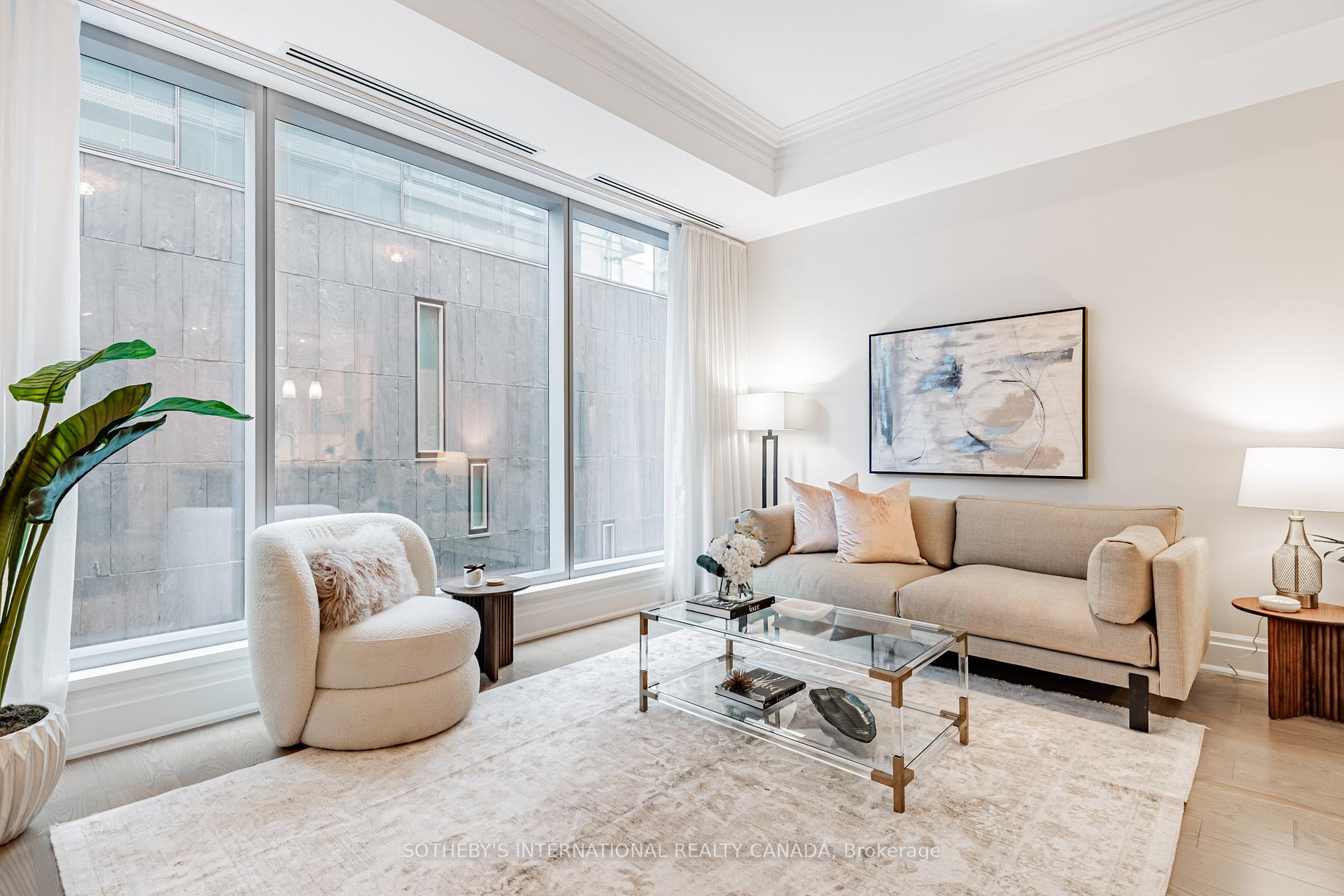 1 Bedroom Condo at 55 Scollard, Toronto For sale