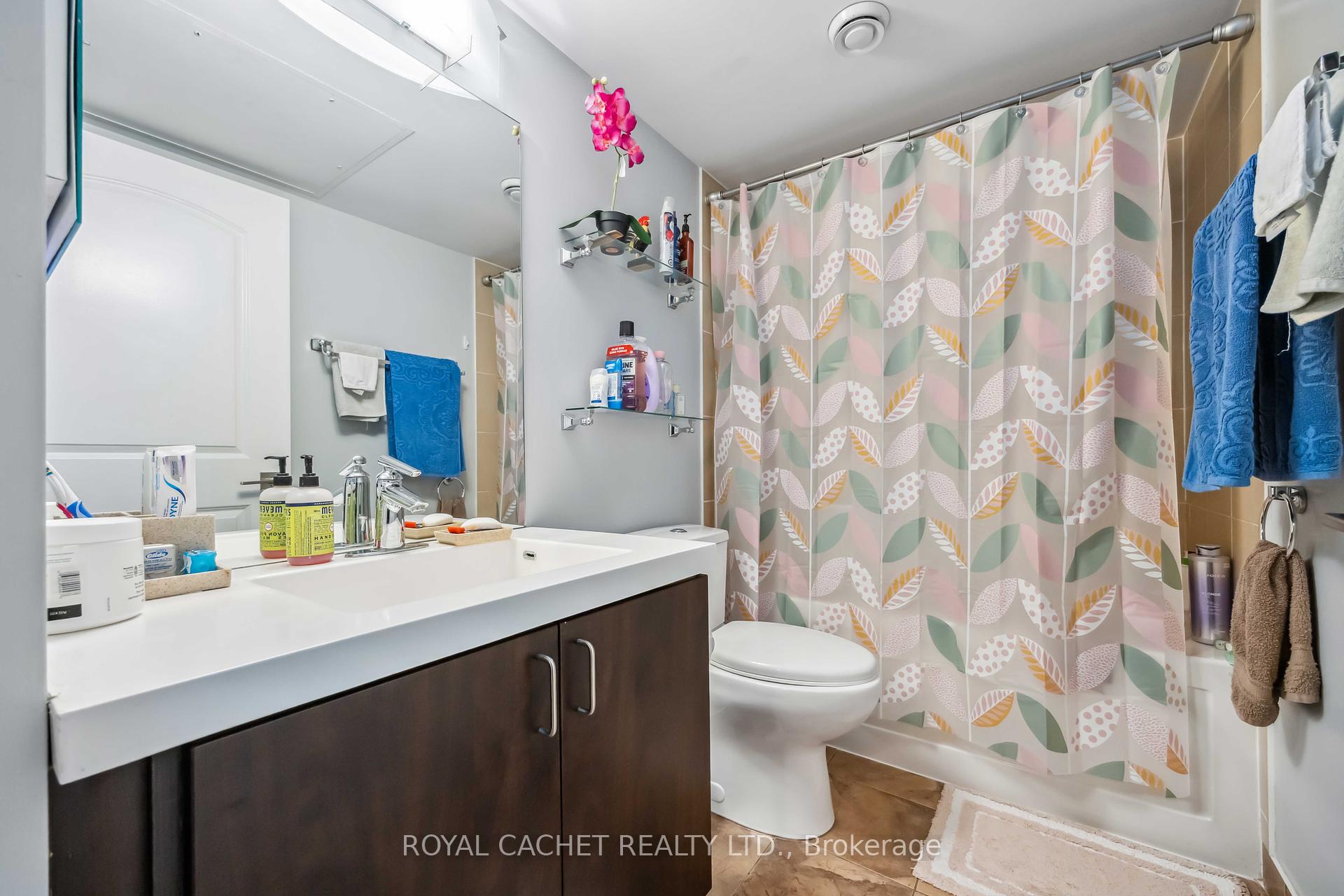 1 Bedroom Condo at 1070 Sheppard,  Toronto For sale