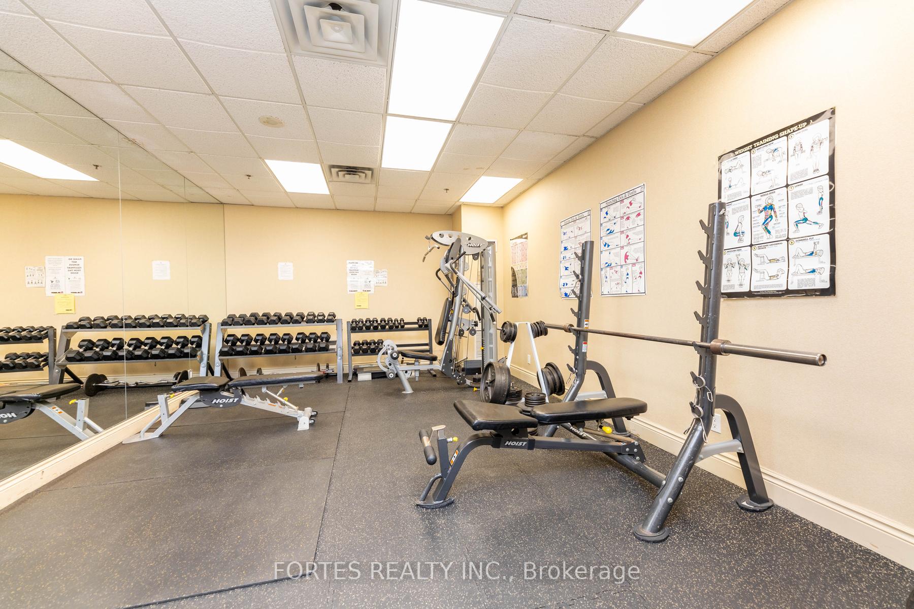 2 Bedrooms Condo at 9 Michael Power,  Toronto For sale