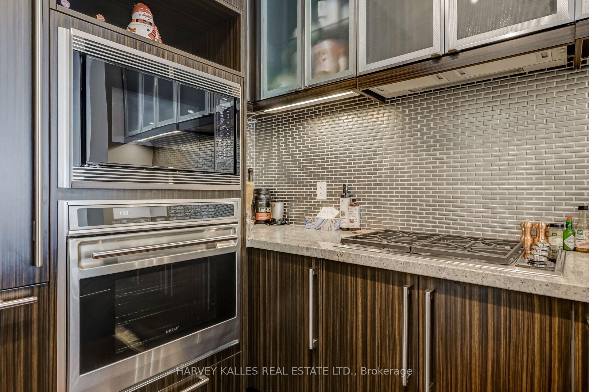 80 Yorkville Avenue 501