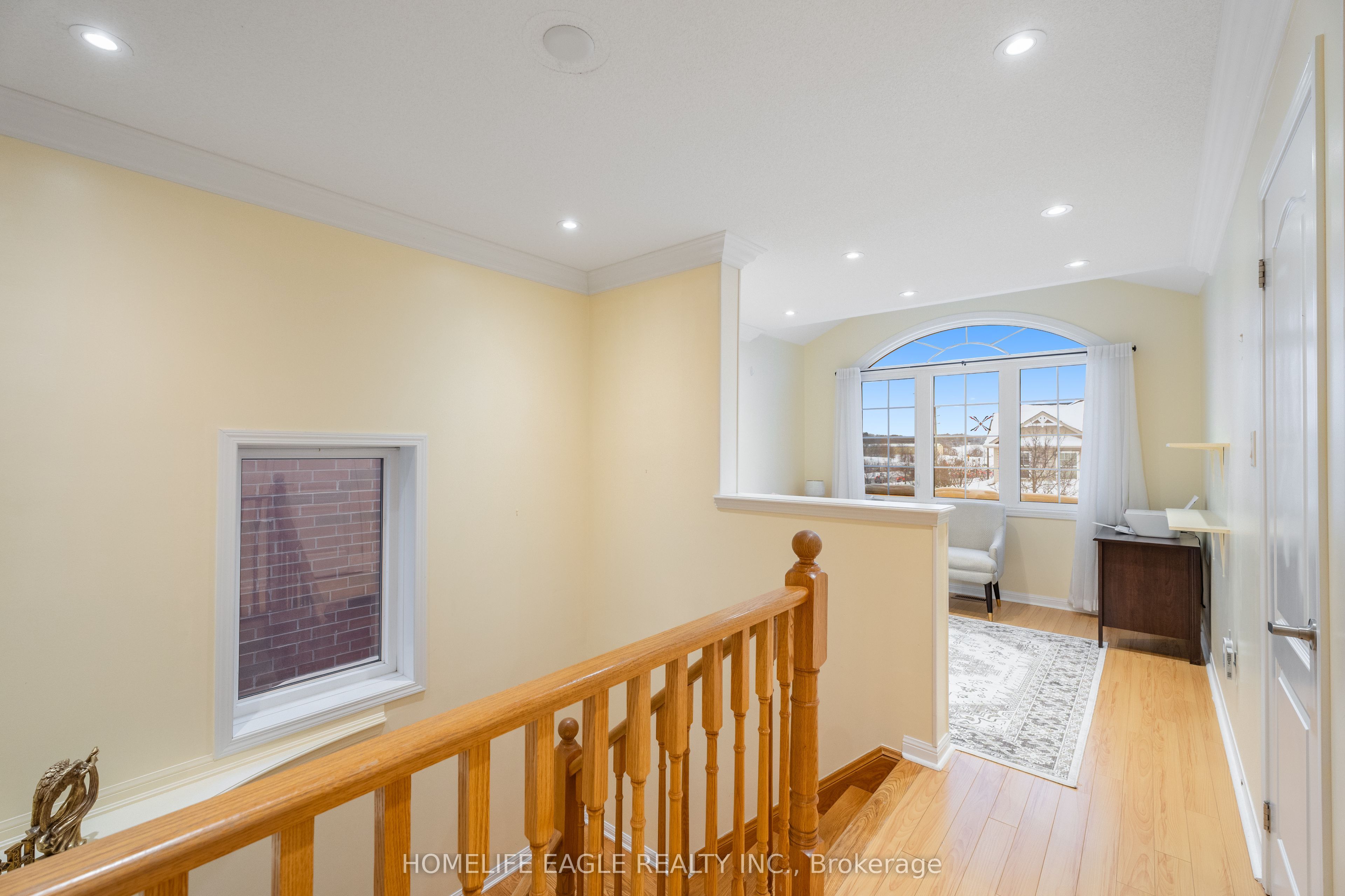 74 Bulmer Crescent