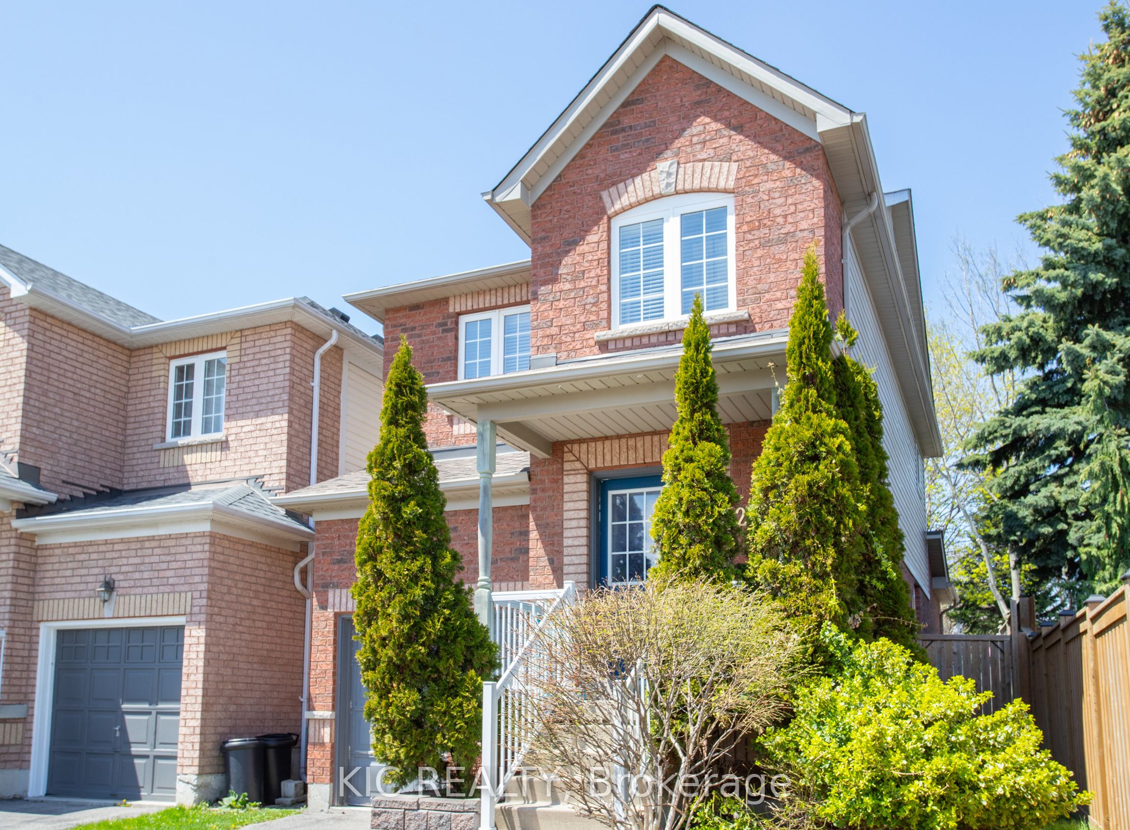 12 Bannister Street, Clarington, ON L1C 5L6