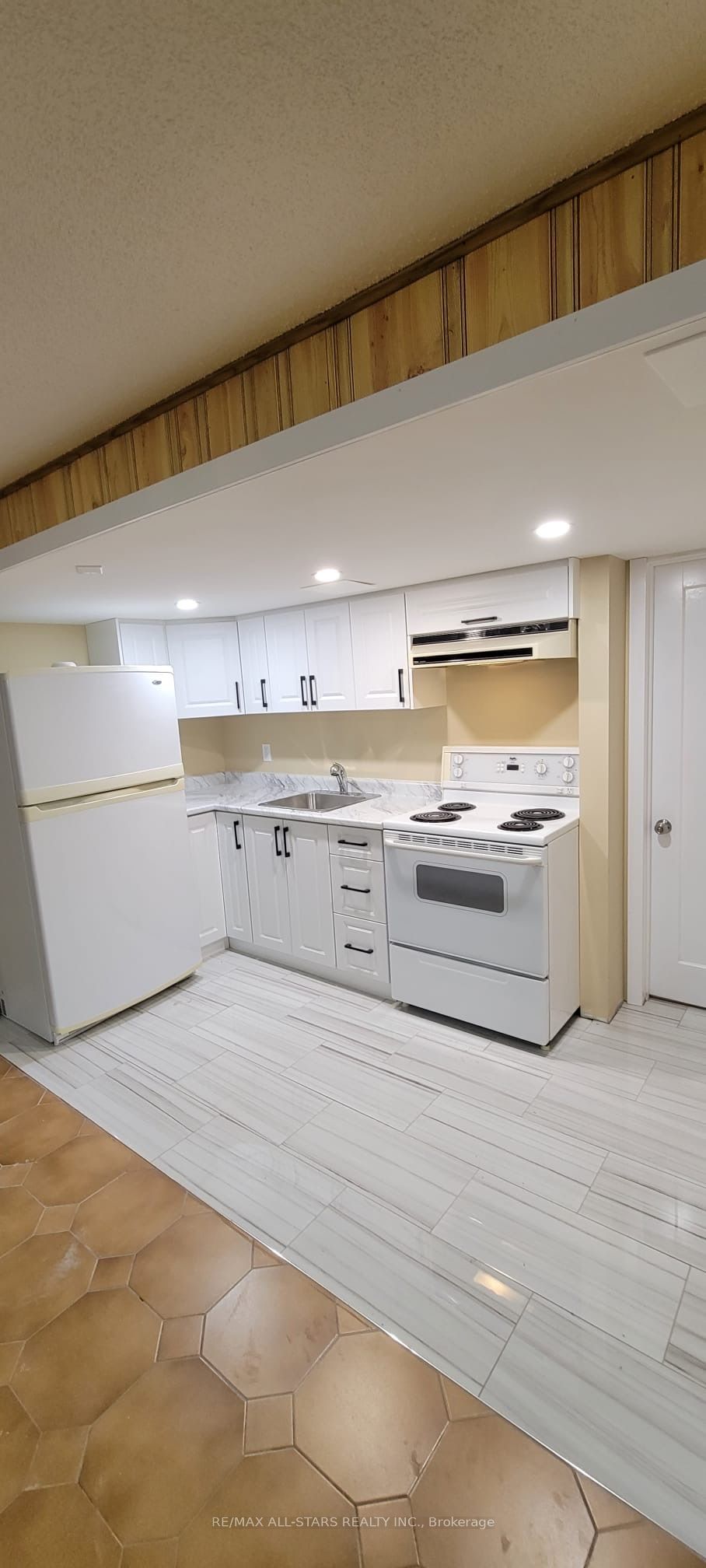 272 Stouffer Street, #Basement