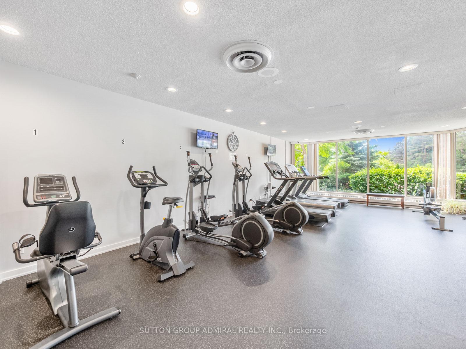 3 Bedrooms Condo at 175 Bamburgh, Toronto For sale