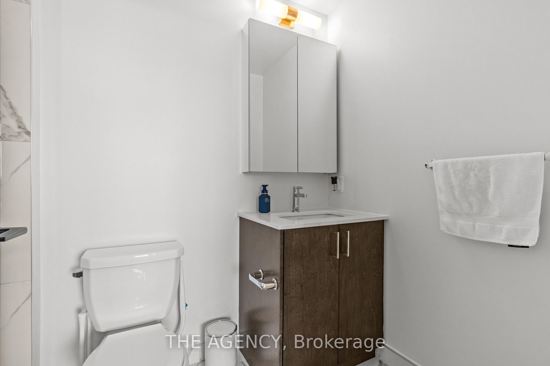 2 Bedrooms Condo at 60 George Butchart, Toronto For sale