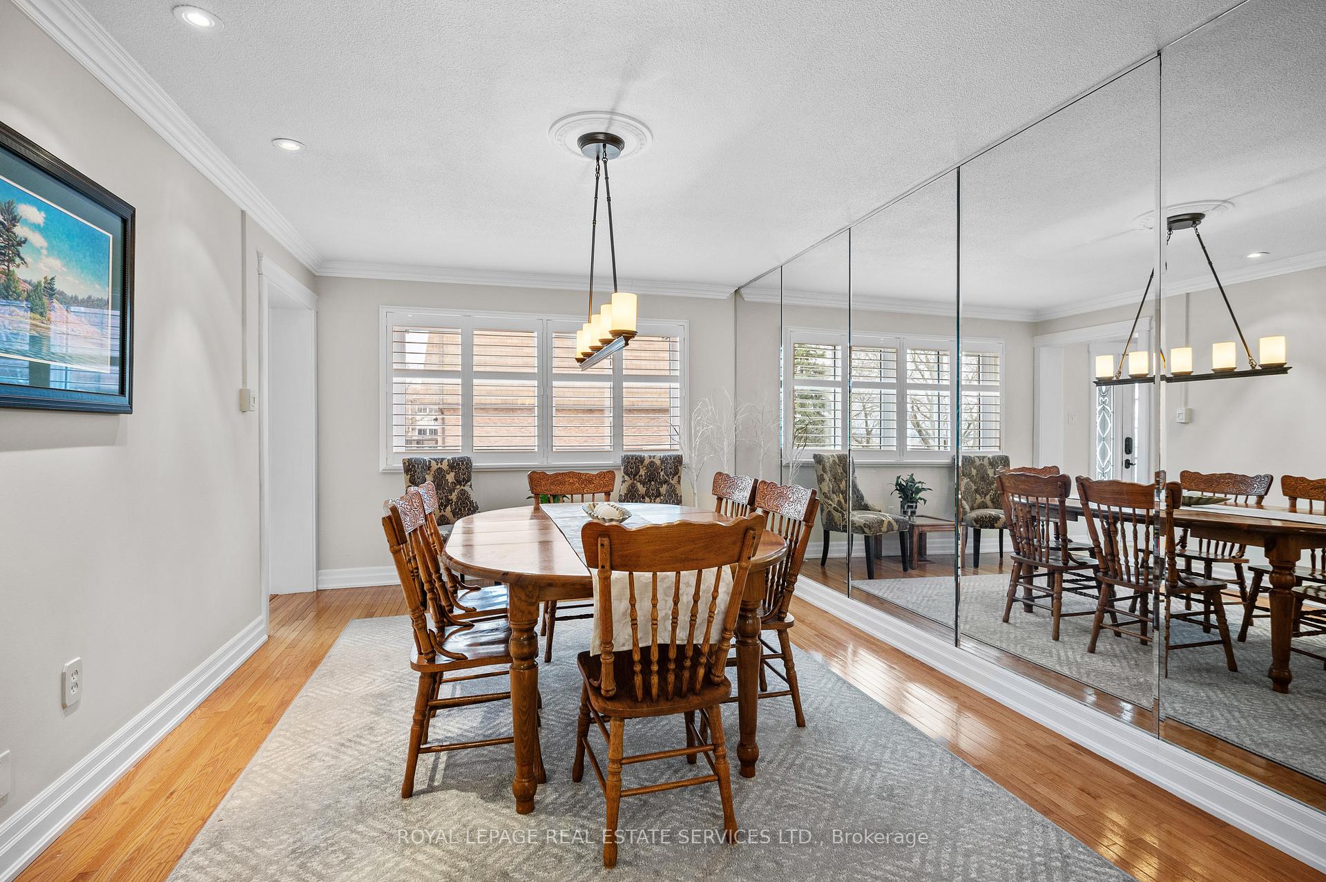 3 Bedrooms Condo at 2098 Marine,  Oakville For sale