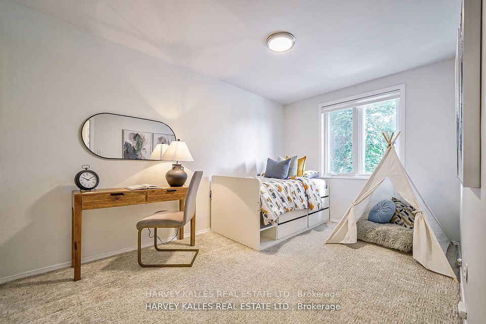 106 Gloucester Grove