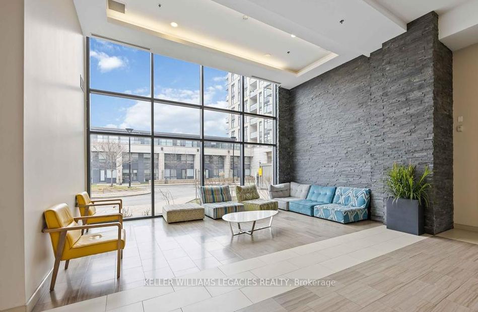 1 Bedroom Condo at 12 Woodstream, Vaughan For sale