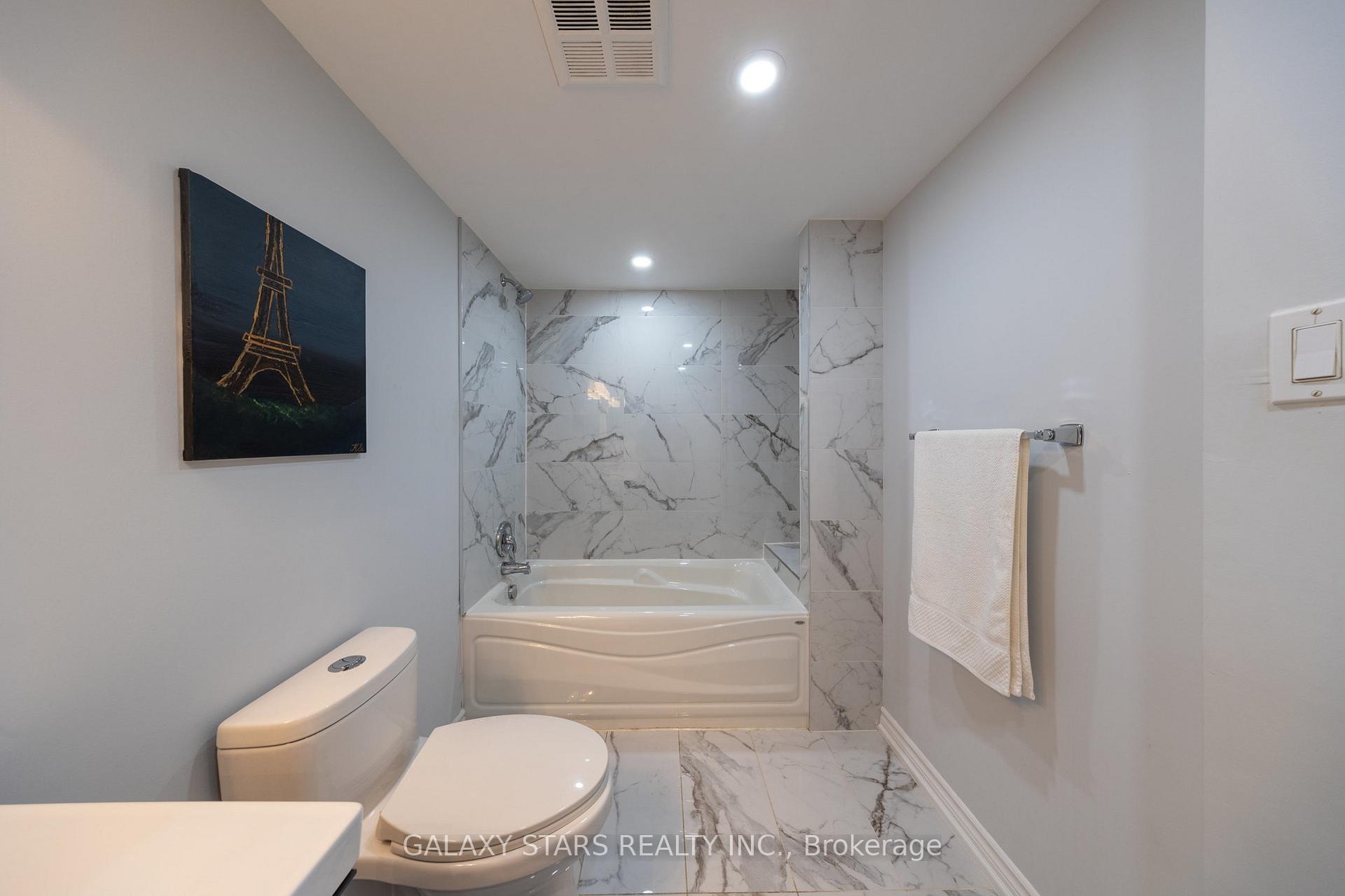 2 Bedrooms Condo at 4725 Sheppard,  Toronto For sale