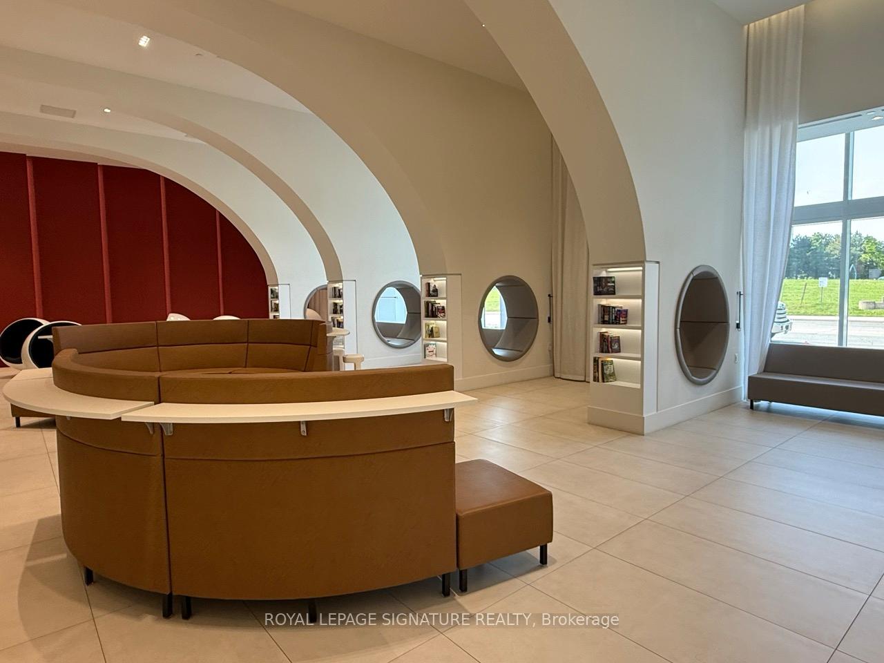 3 Bedrooms Condo at 2033 Kennedy, Toronto For sale
