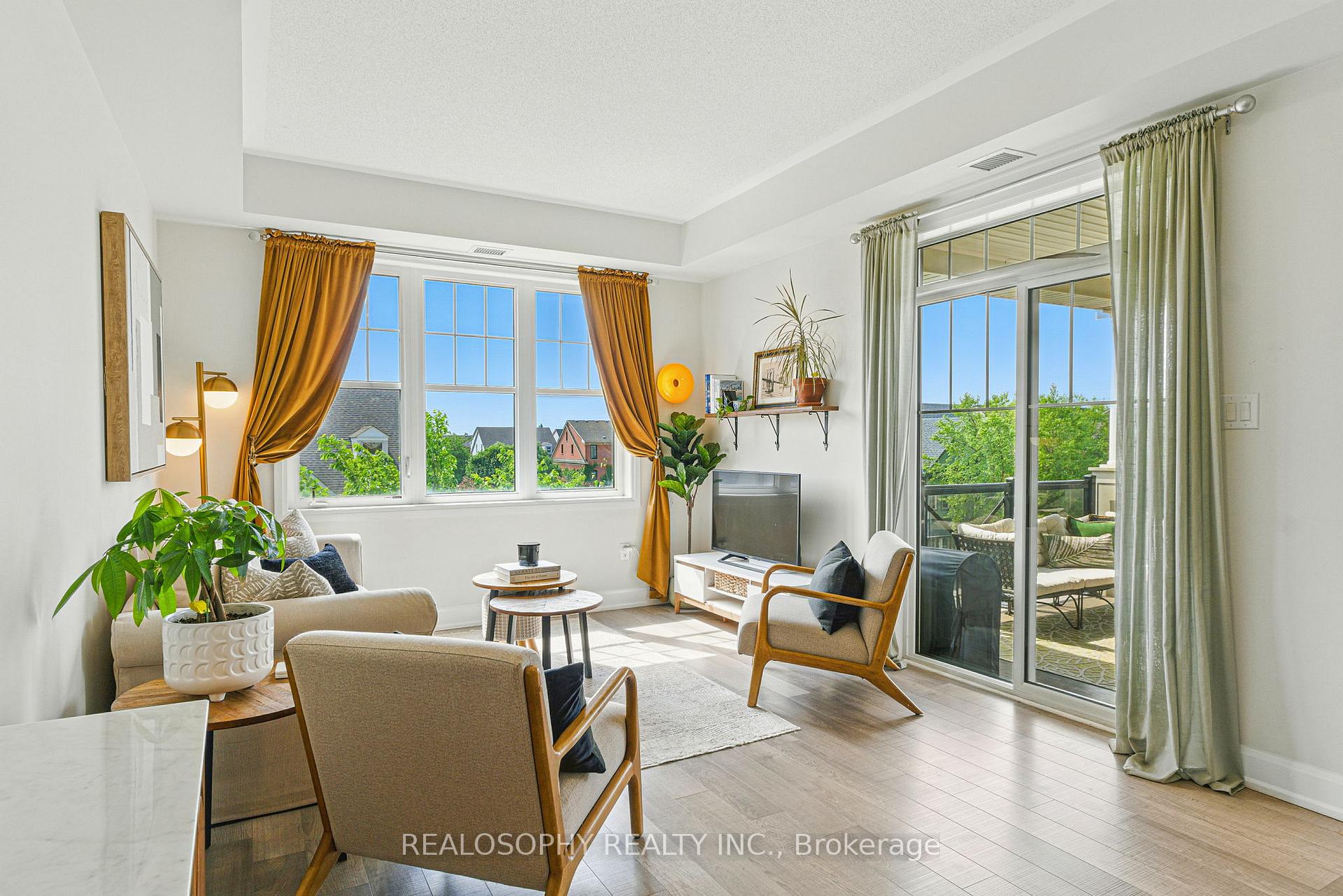 2 Bedrooms Condo at 2333 Sawgrass, Oakville For sale