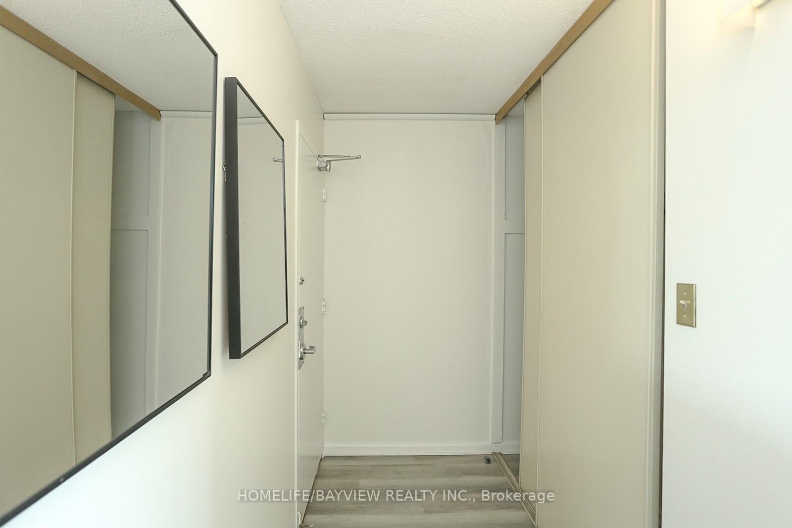 2 Bedrooms Condo at 715 Don Mills,  Toronto For sale