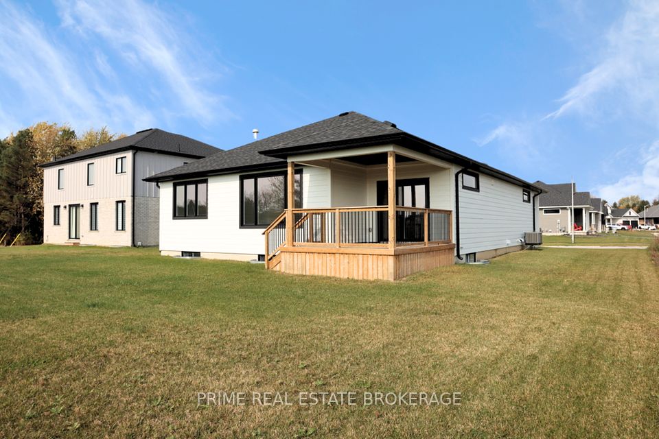 147 McLeod Street, North Middlesex, ON N0M 2K0