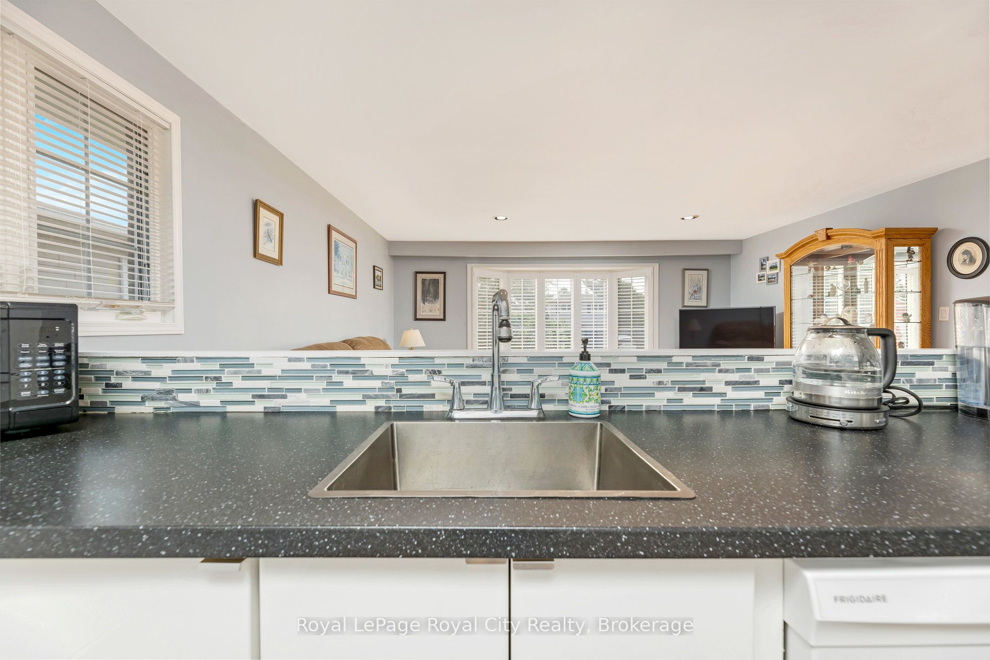 89 Joycelyn Crescent