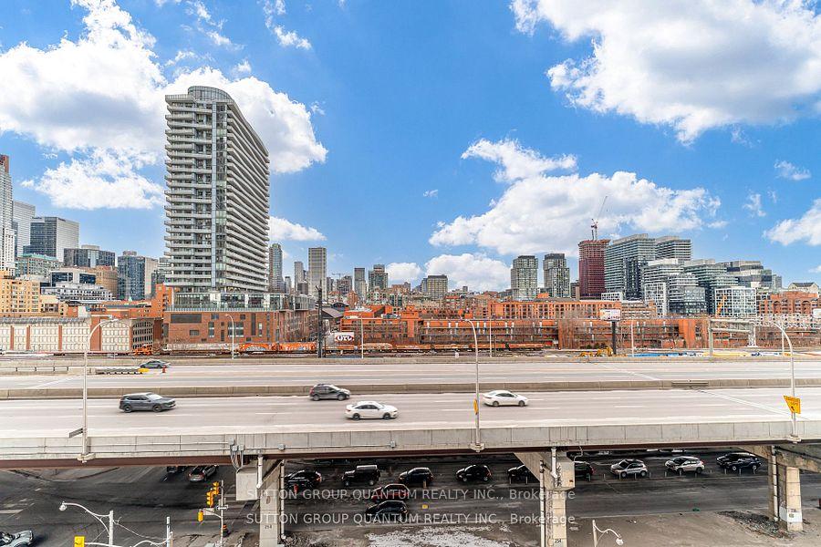 1 Bedroom Condo at 15 Lower Jarvis, Toronto For sale