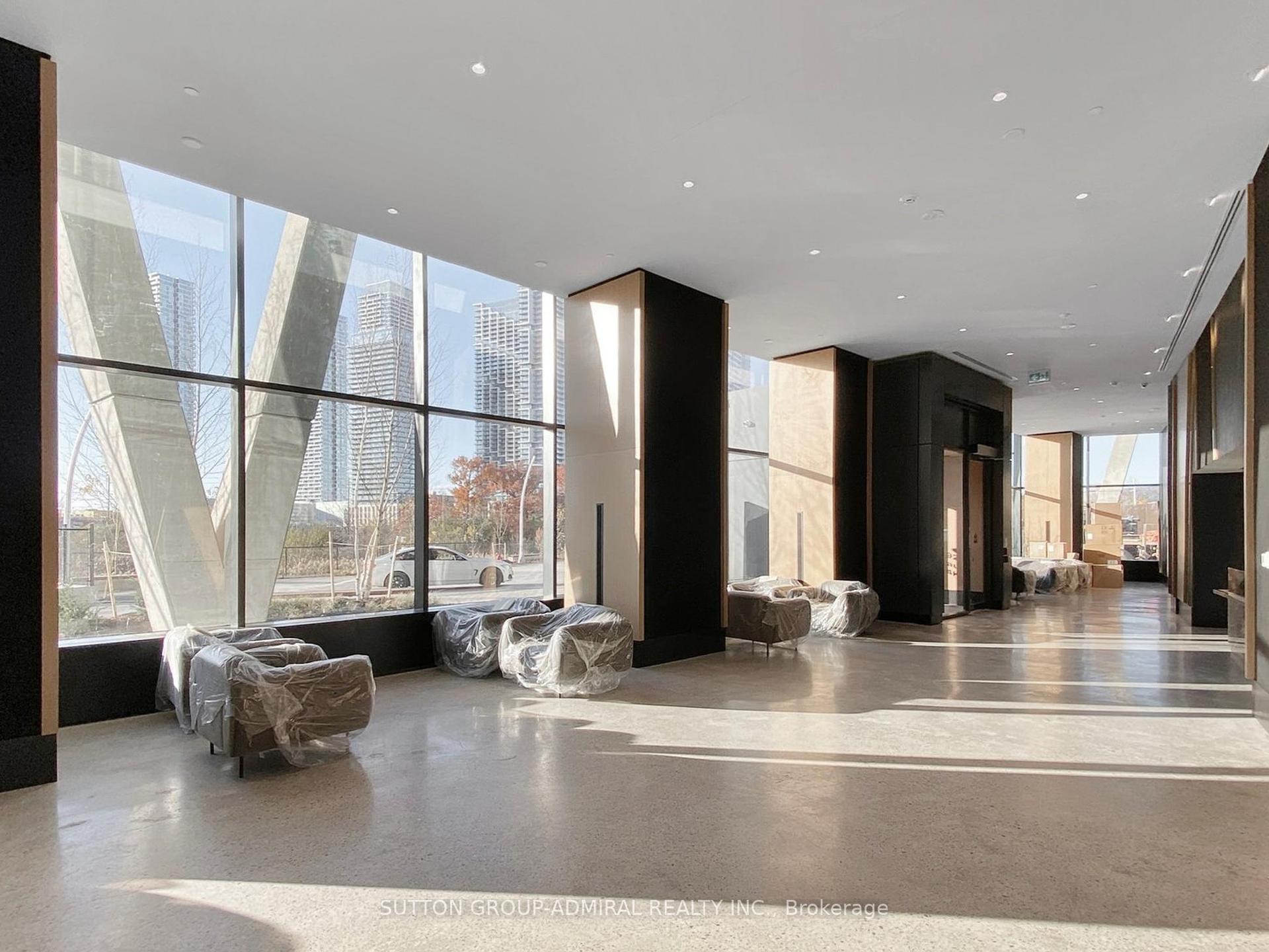 2 Bedrooms Condo at 2920 Hwy 7, Vaughan For sale