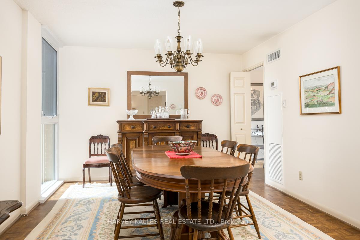 278 Bloor Street E 1501