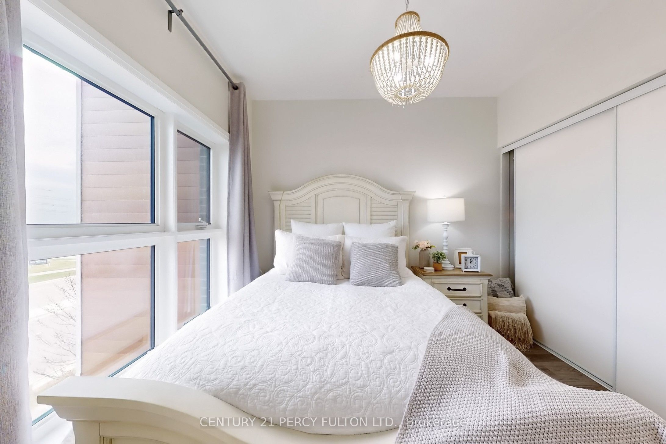 128 Grovewood Common, #320