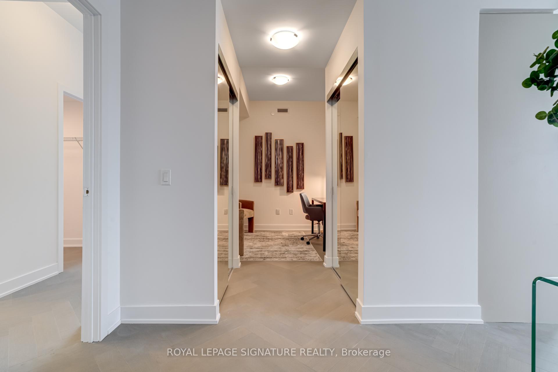 4 Bedrooms Condo at 2 Teagarden, Toronto For sale