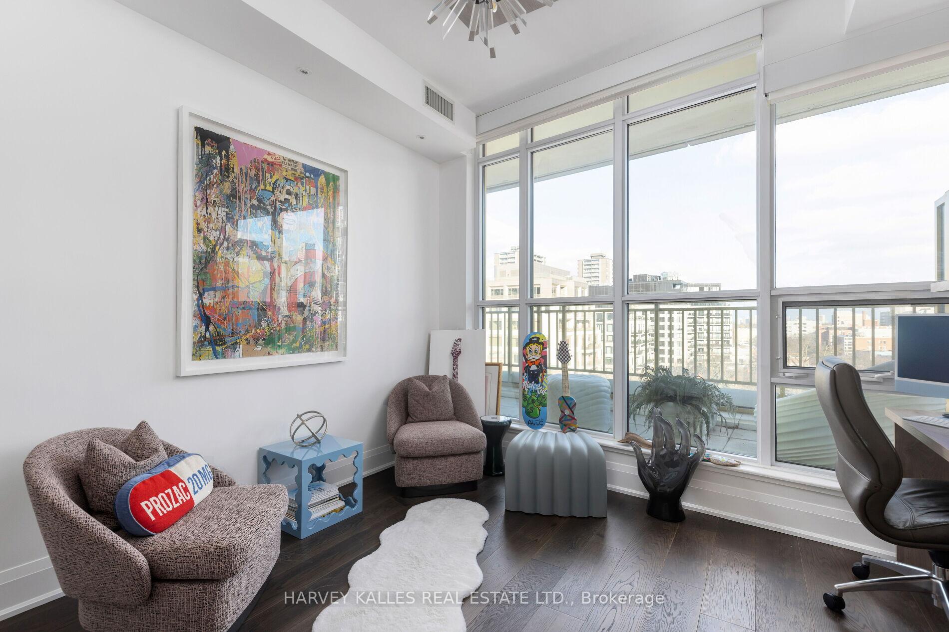 151 Avenue Road 805