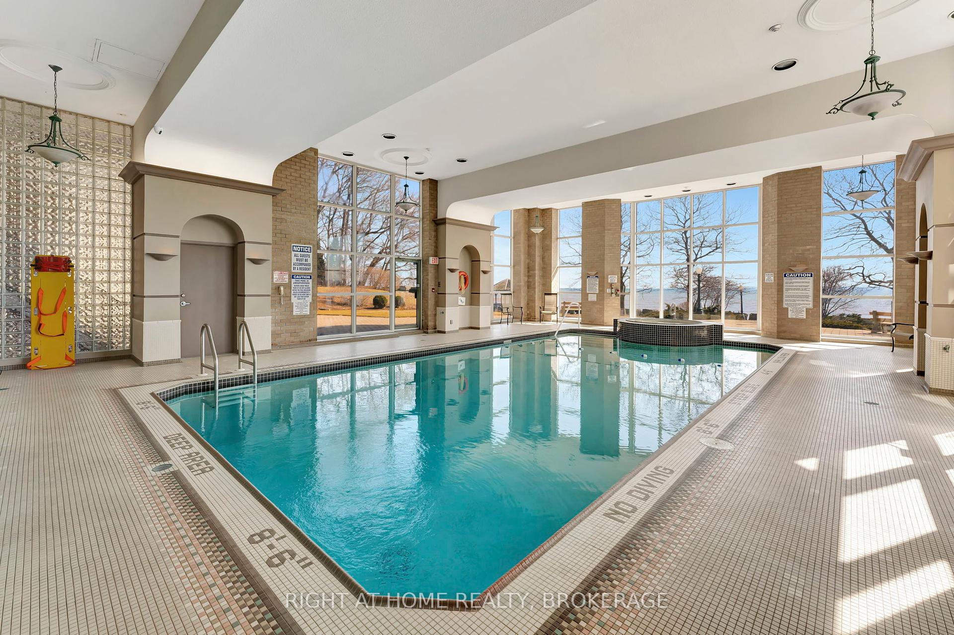 1 Bedroom Condo at 2190 Lakeshore, Burlington For sale
