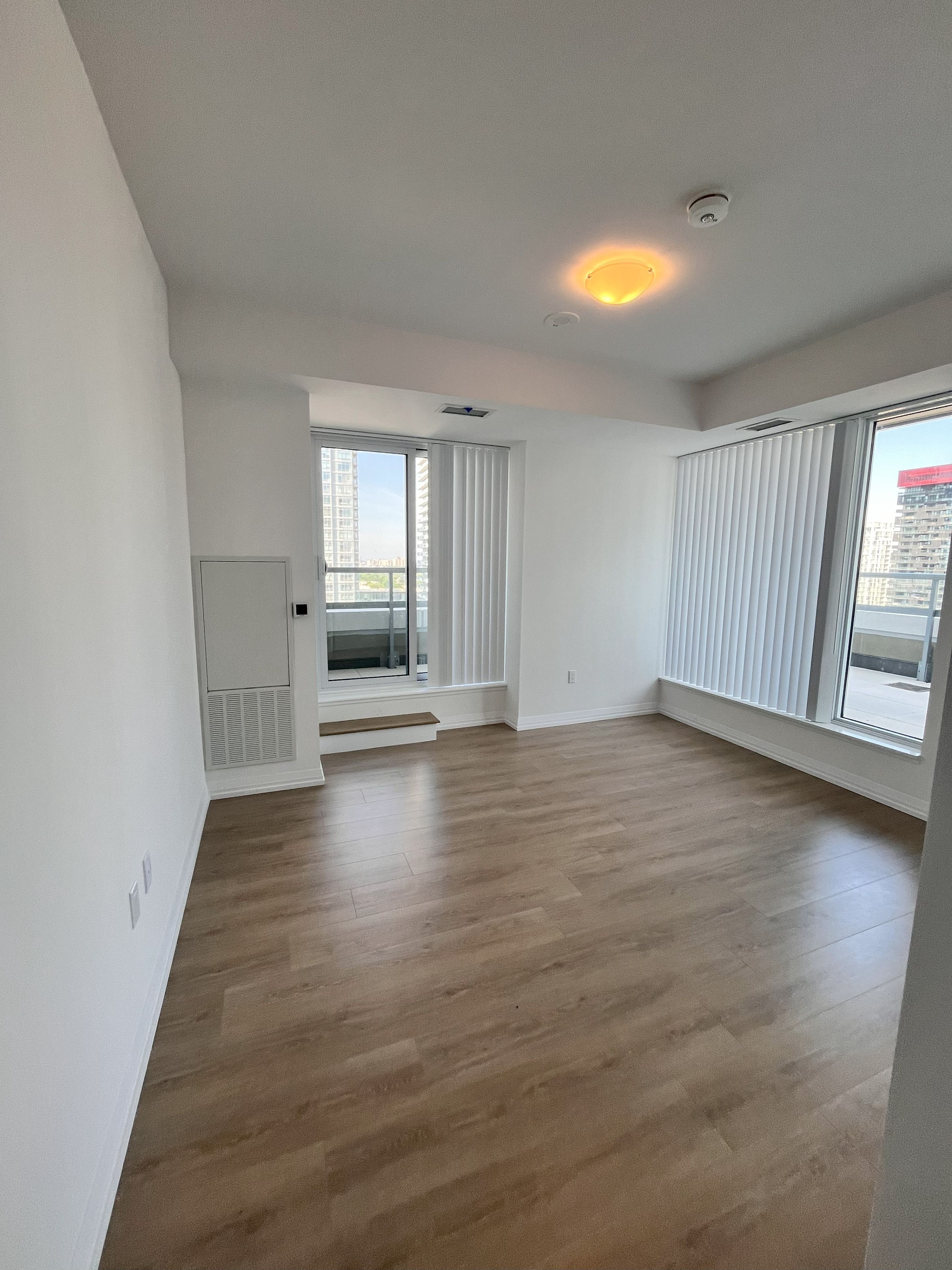 50 Dunfield Avenue 2918