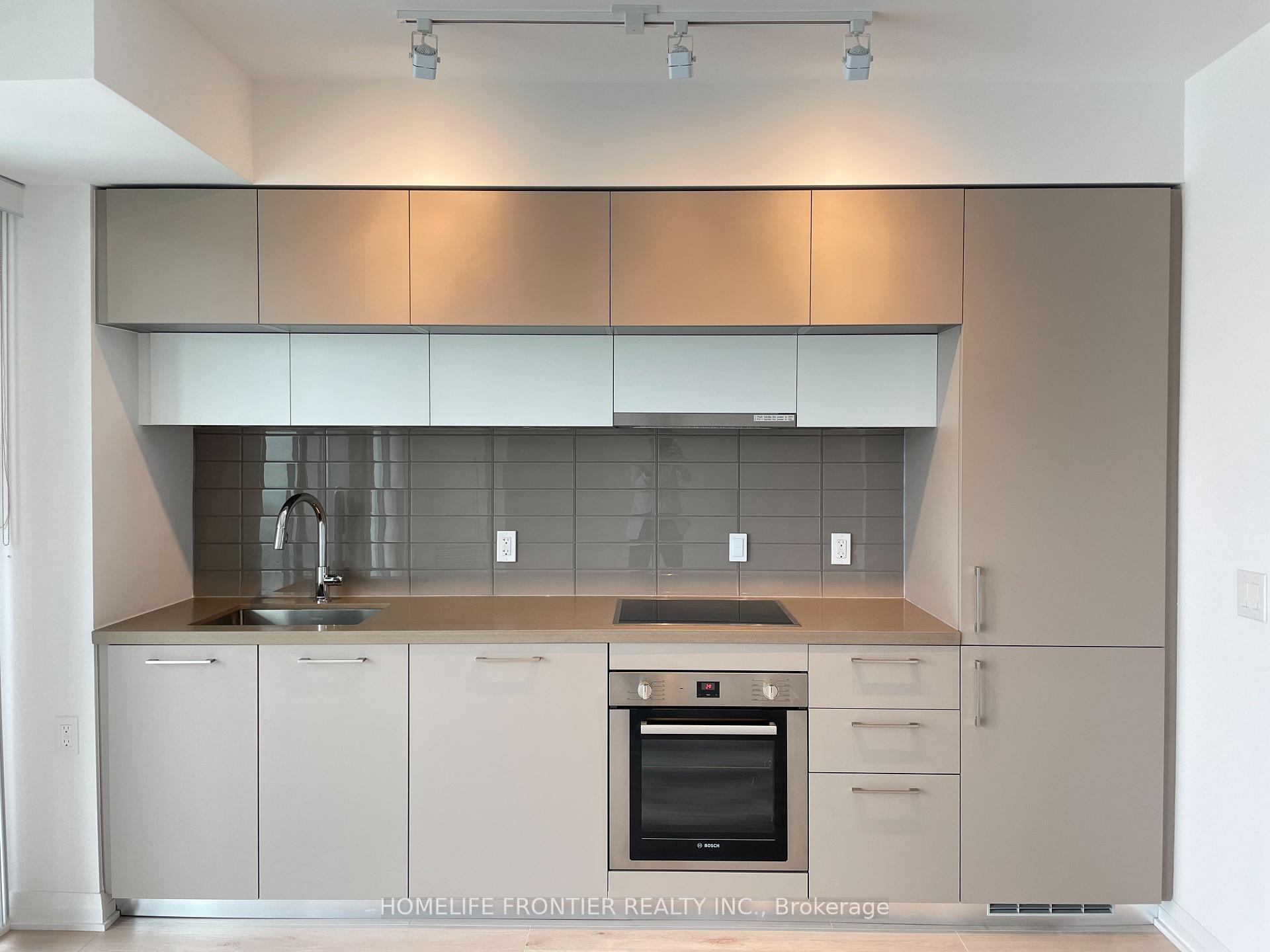 1 Bedroom Condo at 99 Foxbar, Toronto For sale