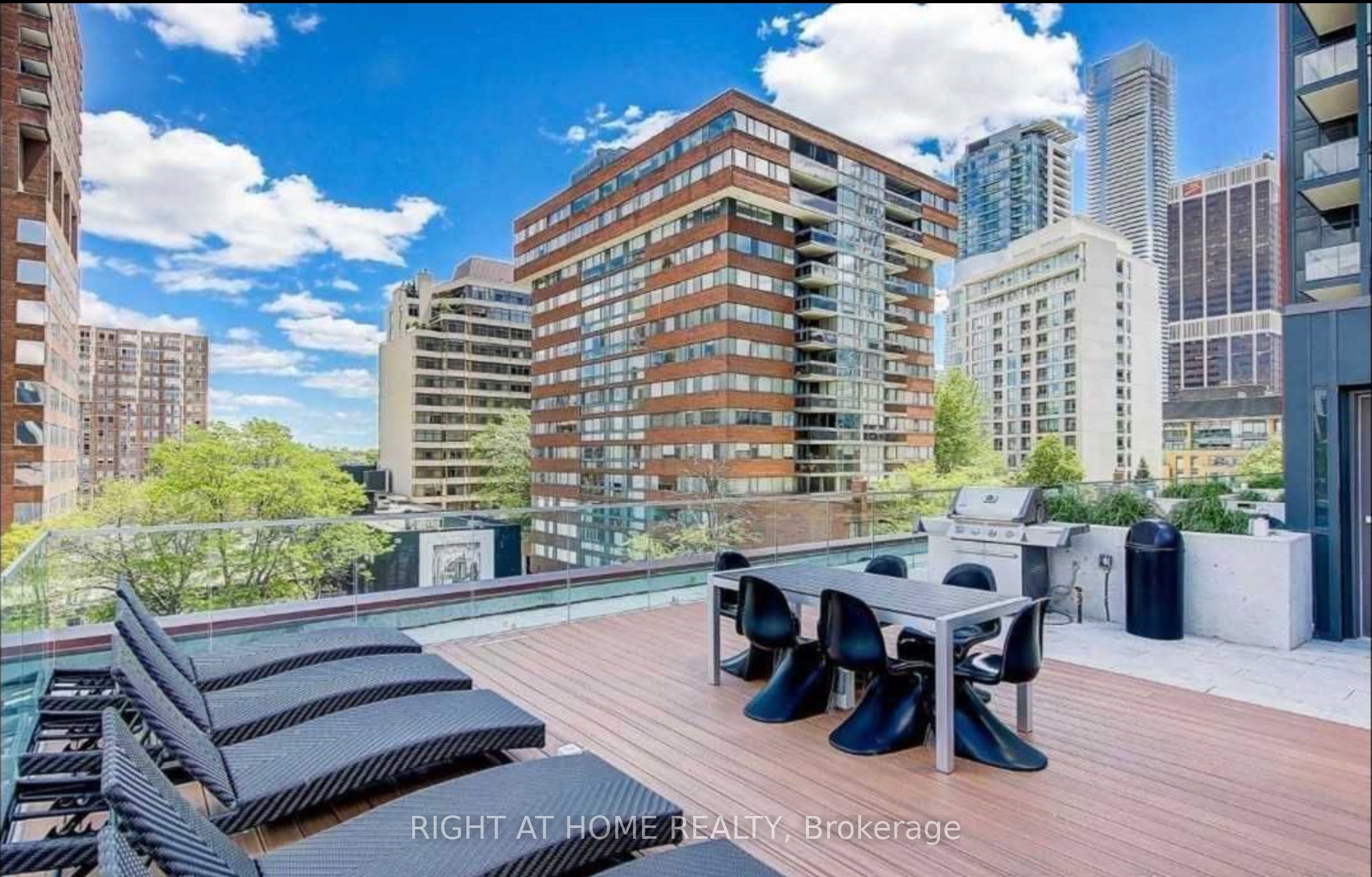 #ph02 - 32 Davenport Road, Toronto, ON M5R 0B5