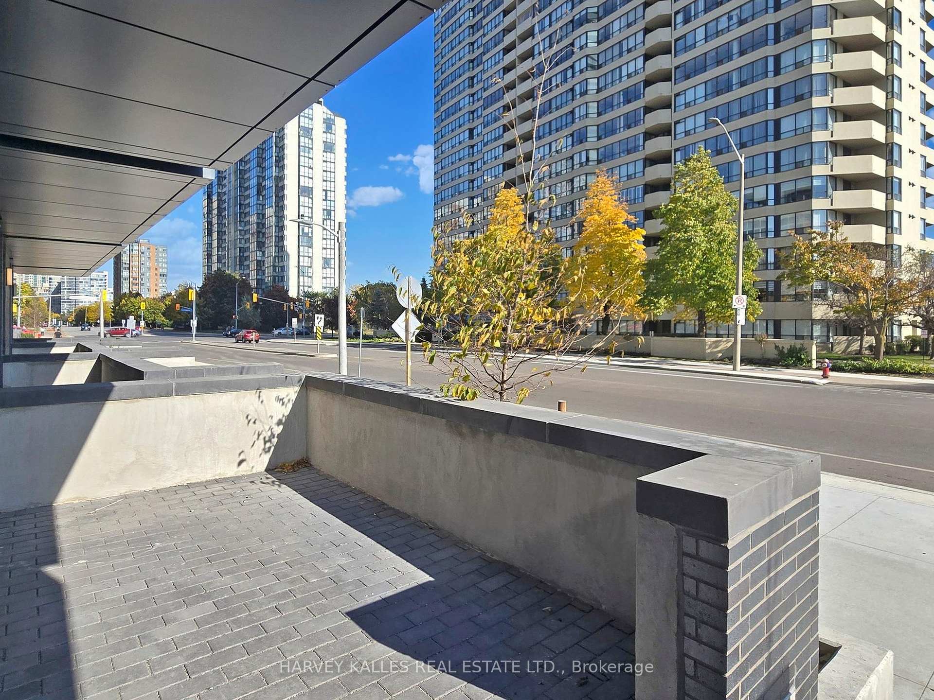 3883 Quartz Road 118