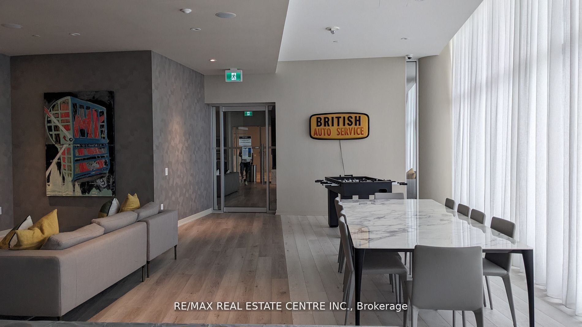 3900 Confederation Parkway, #302