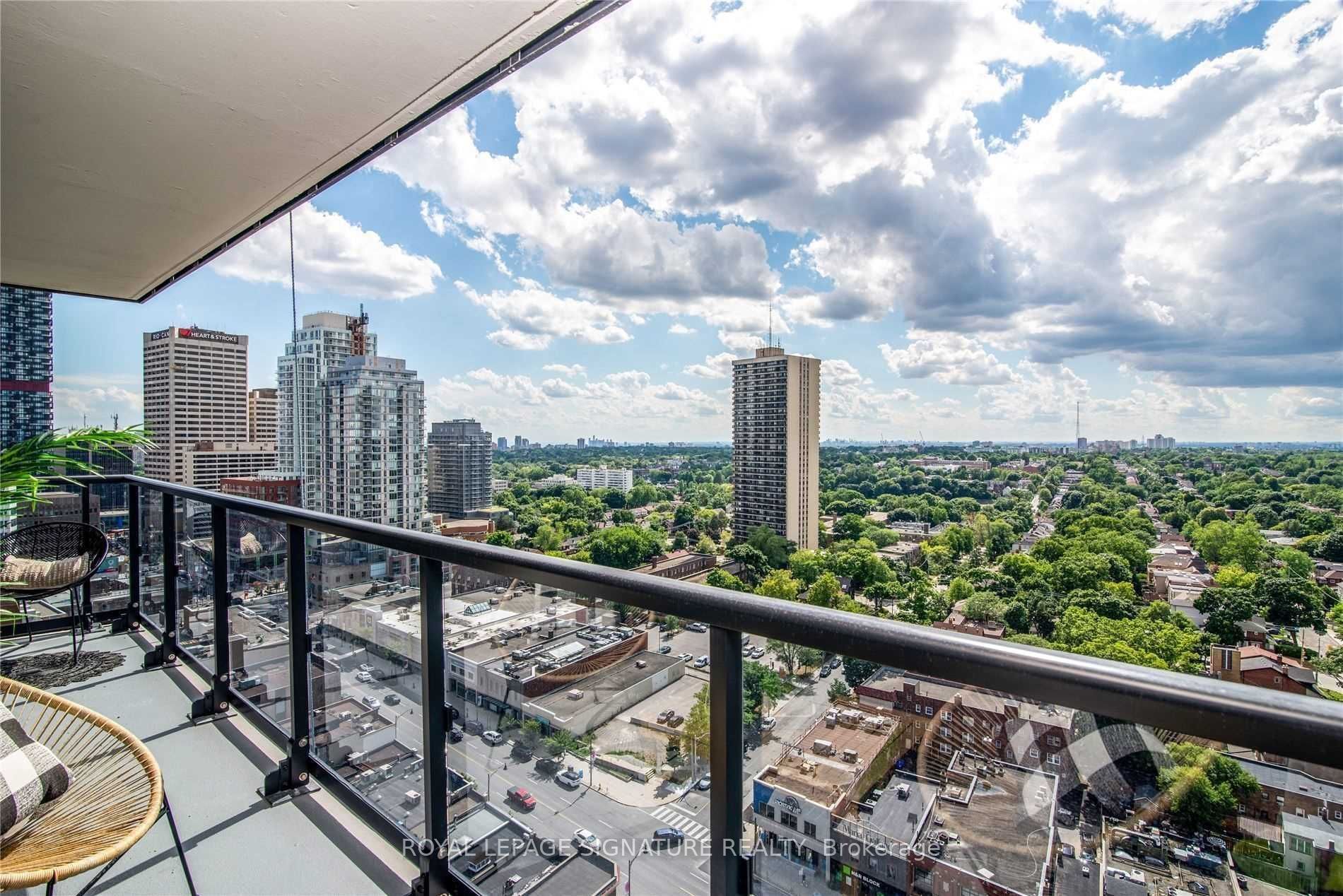 18 Erskine Avenue, #3307
