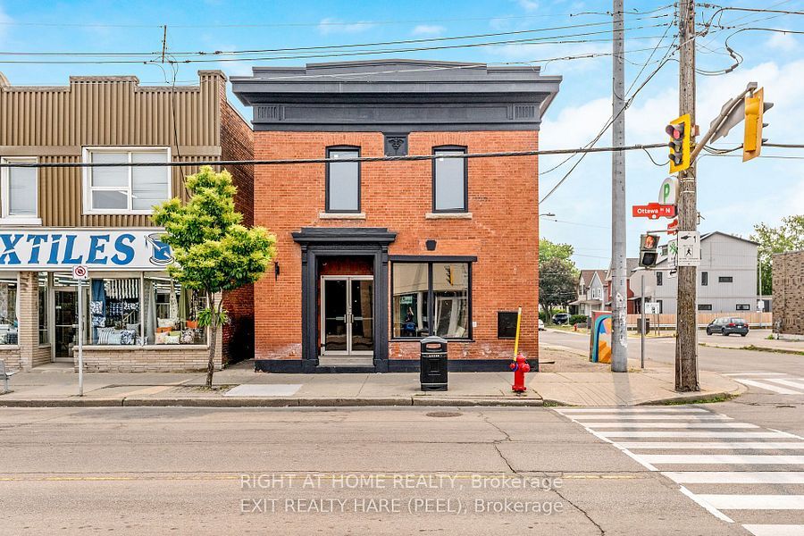 262 Ottawa