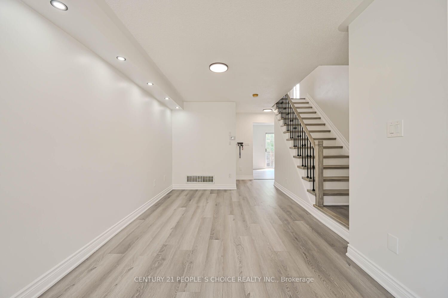 297 Flagstone Way