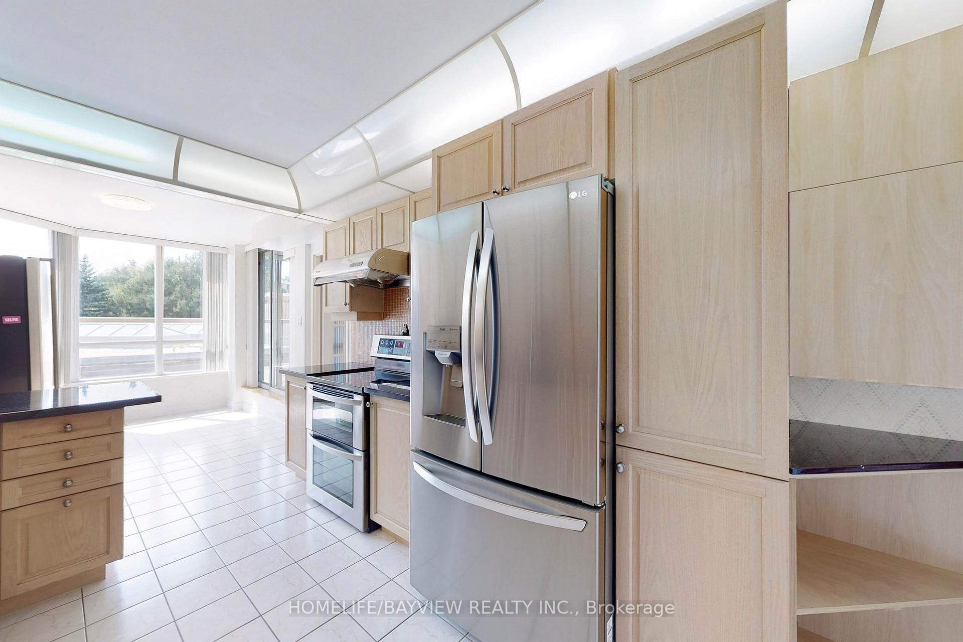 4 Bedrooms Condo at 168 Bonis, Toronto For sale