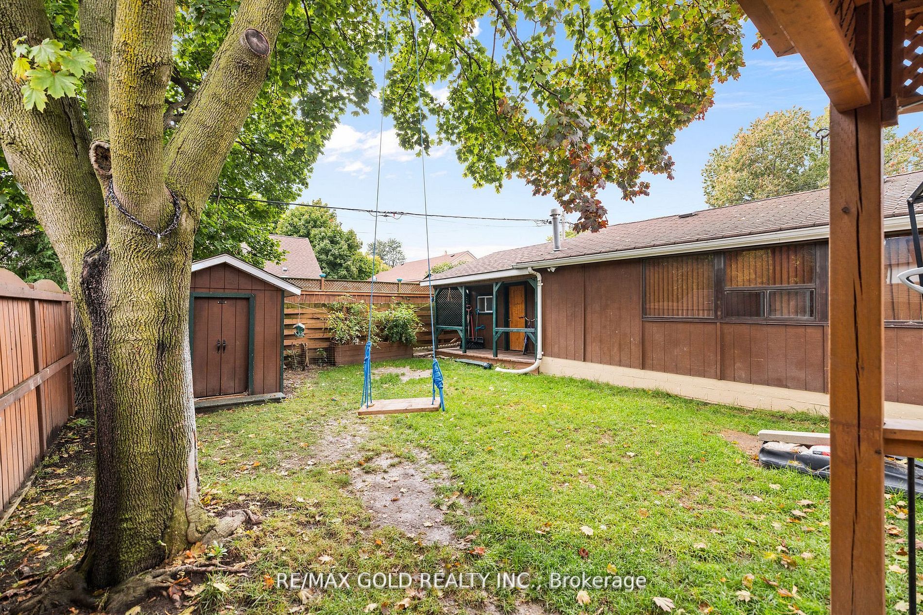 20 Hatfield Crescent