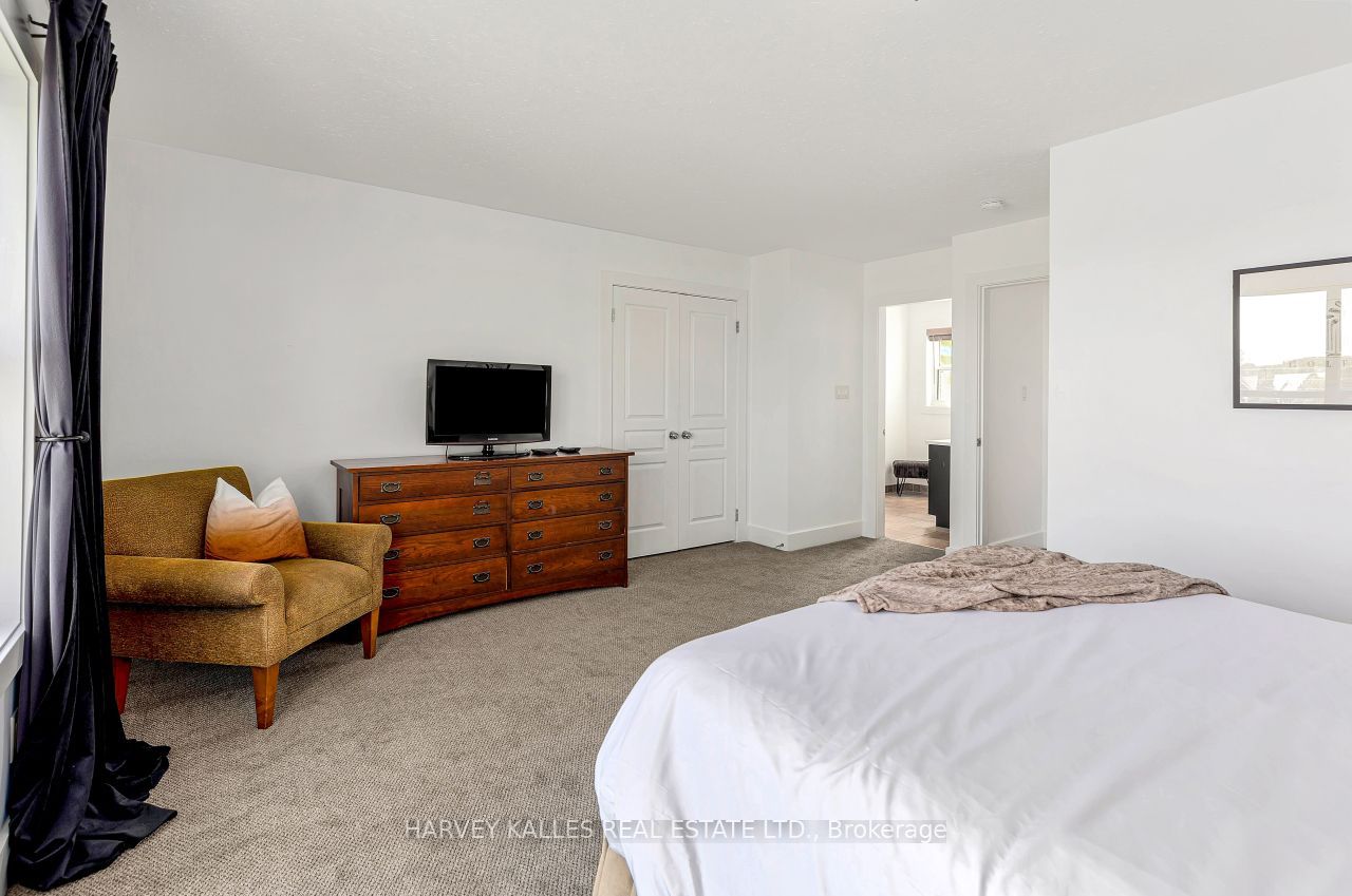115 Fairway Court 211