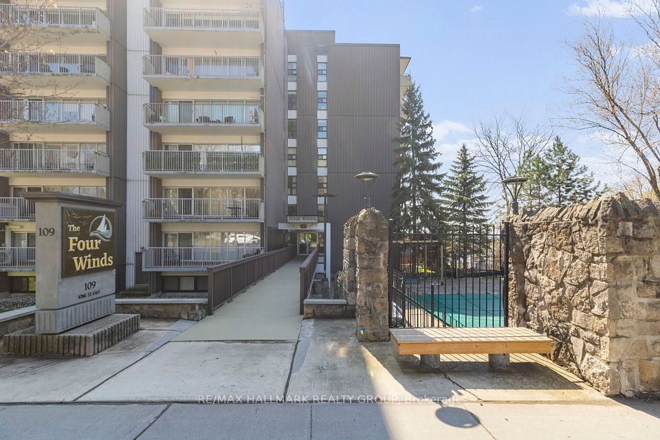 #308 - 109 King Street, Brockville, ON K6V 1B8