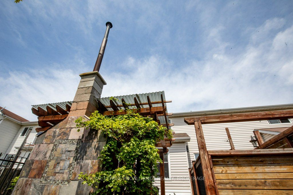 373 Malabar Drive, Kingston, ON K7M 8X1