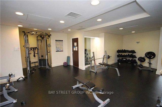 1 Bedroom Condo at 8 York, Toronto For sale