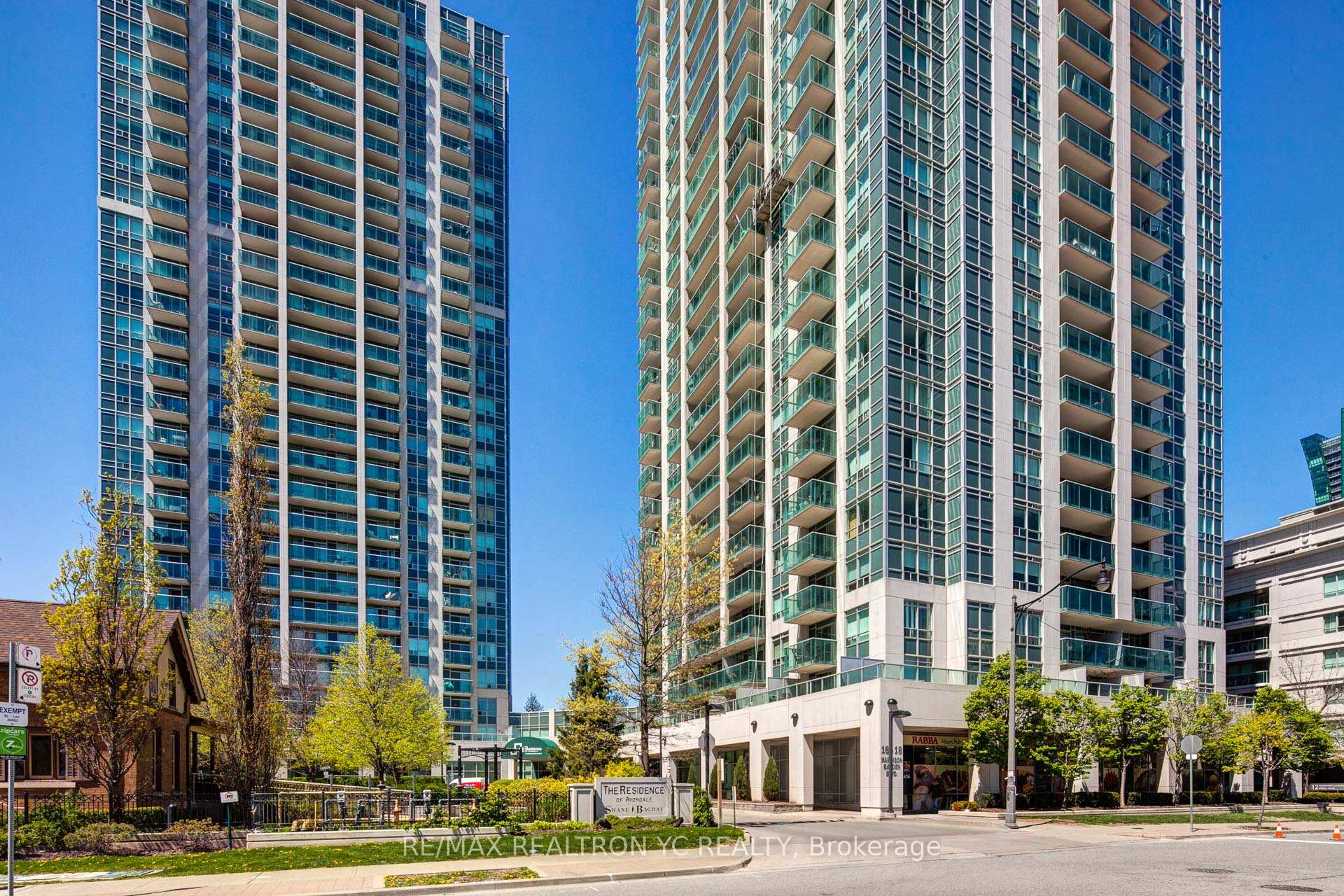 1 Bedroom Condo at 18 Harrison Garden, Toronto For sale