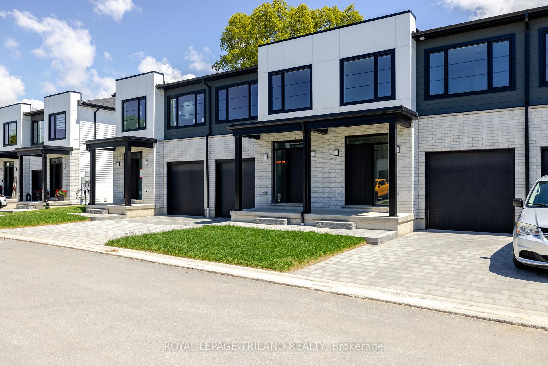 #4 - 101 SWALES Avenue ; MLS ID: X12101245